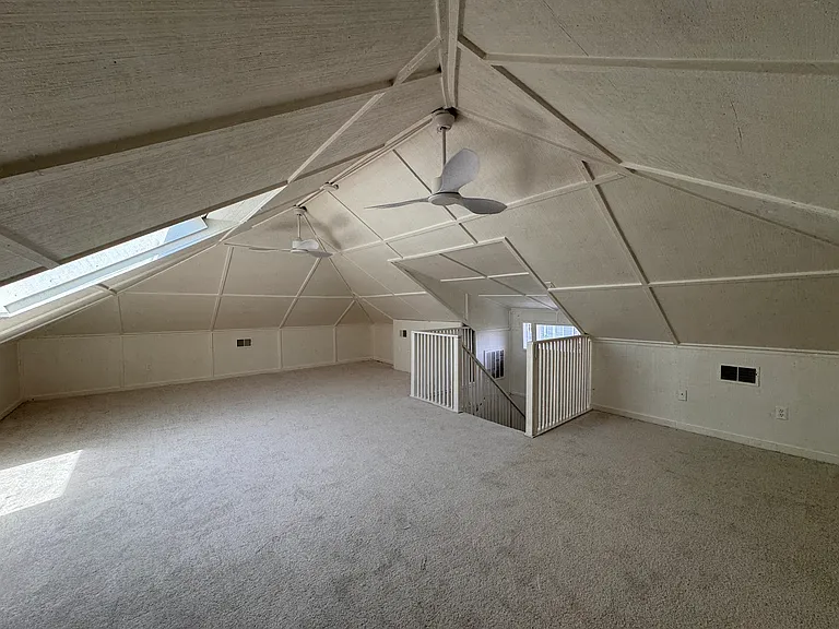 507 Maupas Ave — Photo 12