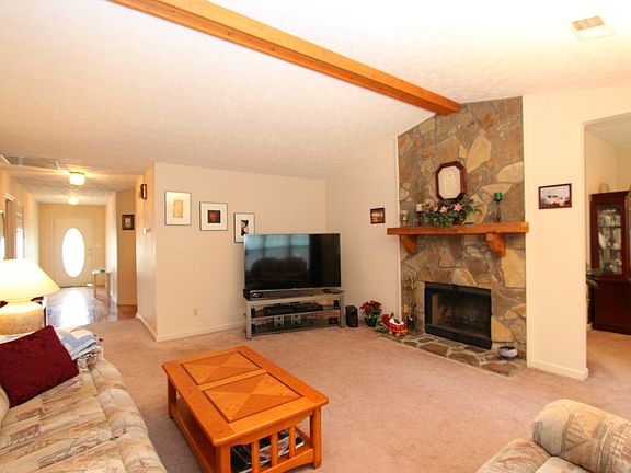 3rd image of 1180 Sweet Woods Dr