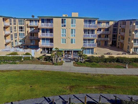 5th image of 4627 Ocean Blvd Unit 110