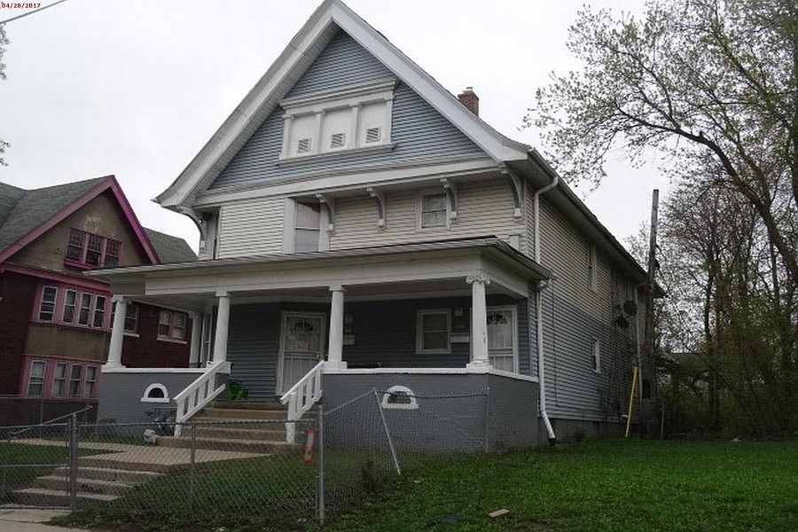 1st image of 127 W Concordia Ave
