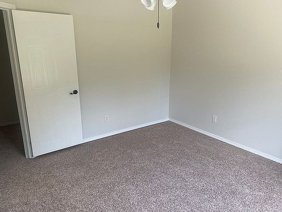 5th image of 10412 Hollie Rd