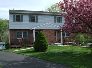 347 Parkview Rd, Reading, PA 19606