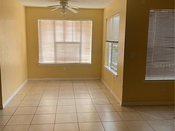 5th image of 2209 Antigua Pl APT 811