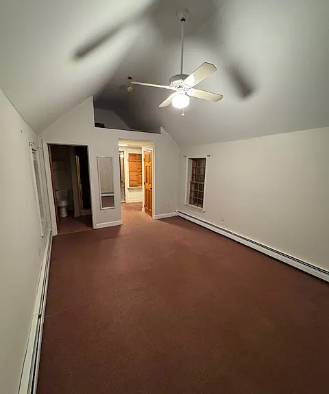 729 Center St — Photo 9