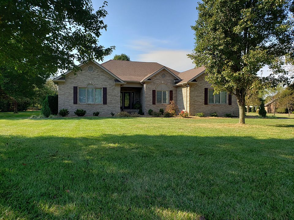1st image of 2844 Chatham Ln