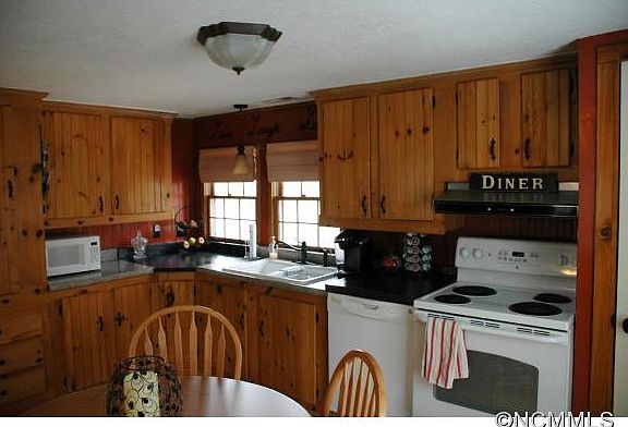 5th image of 253 Long Ridge Rd