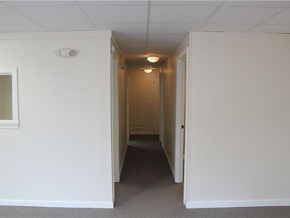 5th image of 16 Cottage St Suite 3