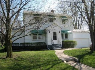 2224 S Burnett Rd, Springfield, OH 45505