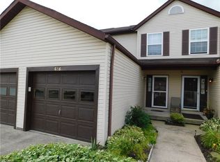 636 Topaz Ln, Brunswick, OH