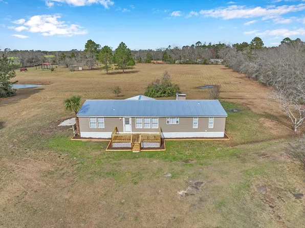 1599 Lovett Cir, Sparks, GA 31647