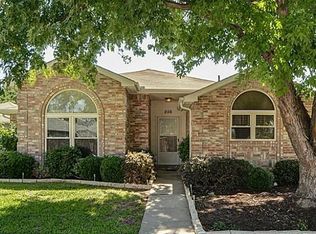 2116 Regency Dr, Flower Mound, TX 75028