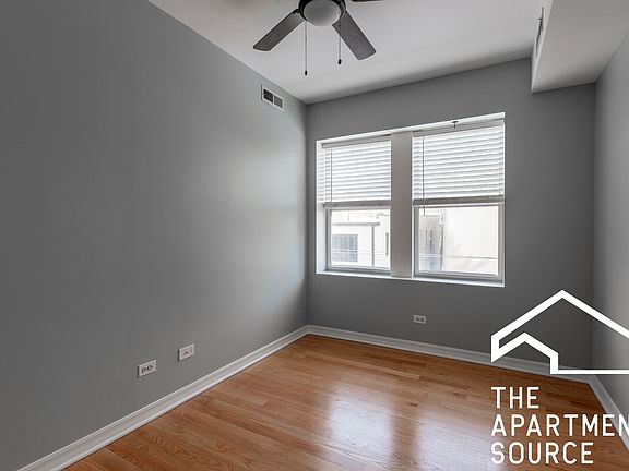5th image of 2649 N Kedzie Ave #3D