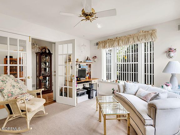 5th image of 880A Winchester Court