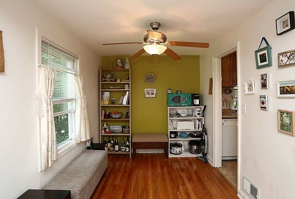 4th image of 283 Cooper Pl #265
