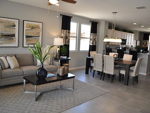 3rd image of 41305 W Somerset Dr