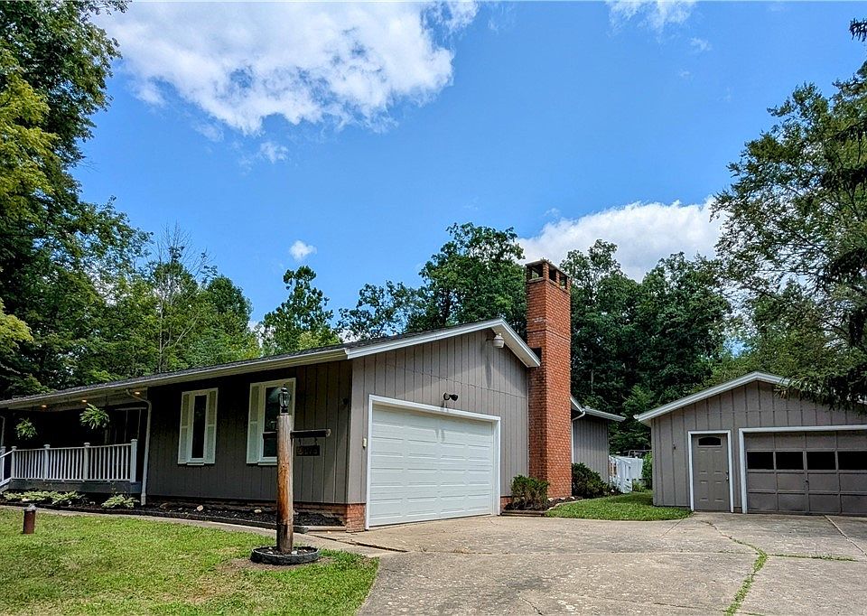 1st image of 907 Circlewood Dr