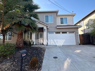 5841 Del Campo Ln, Carmichael, CA 95608