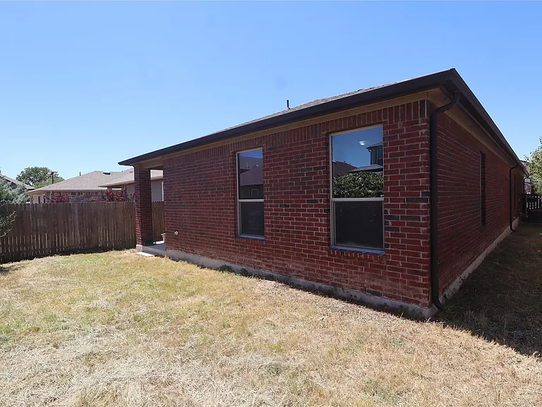 17009 Gibbons Path — Photo 25