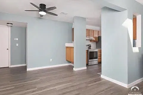 125 Sharon Dr — Photo 15