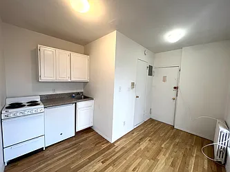 Rented by Best Apartments North Inc