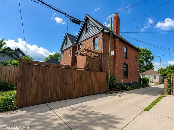 3rd image of 26 Campbell Ave