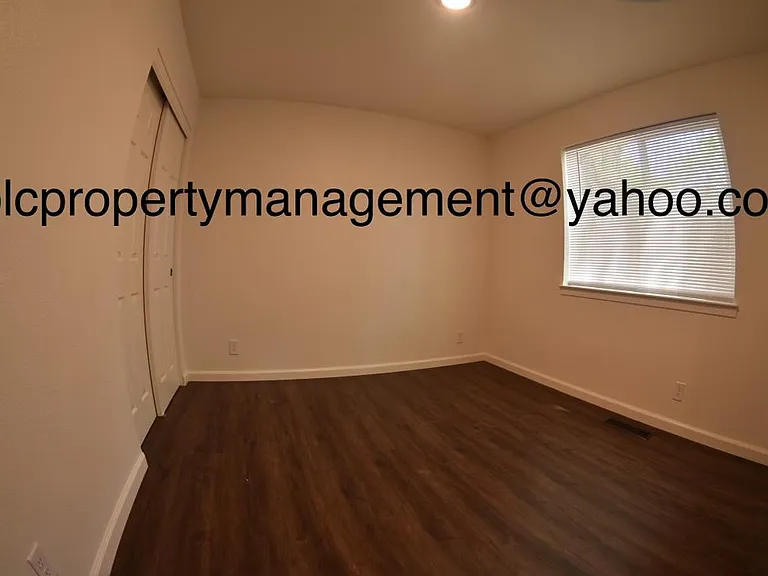 530 Capitol Hill Ave #B — Photo 6