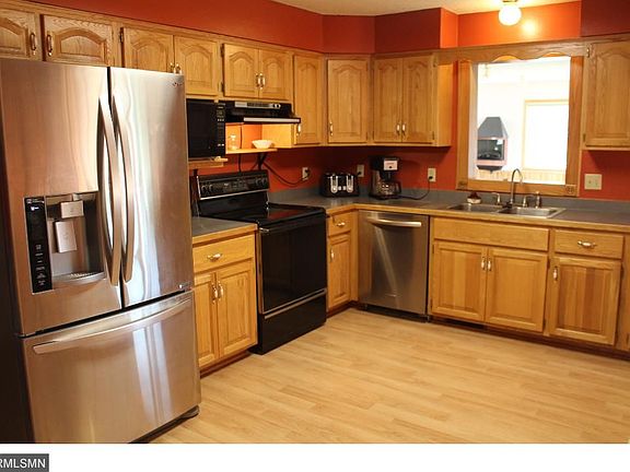 4th image of 607 Henrietta Ave S