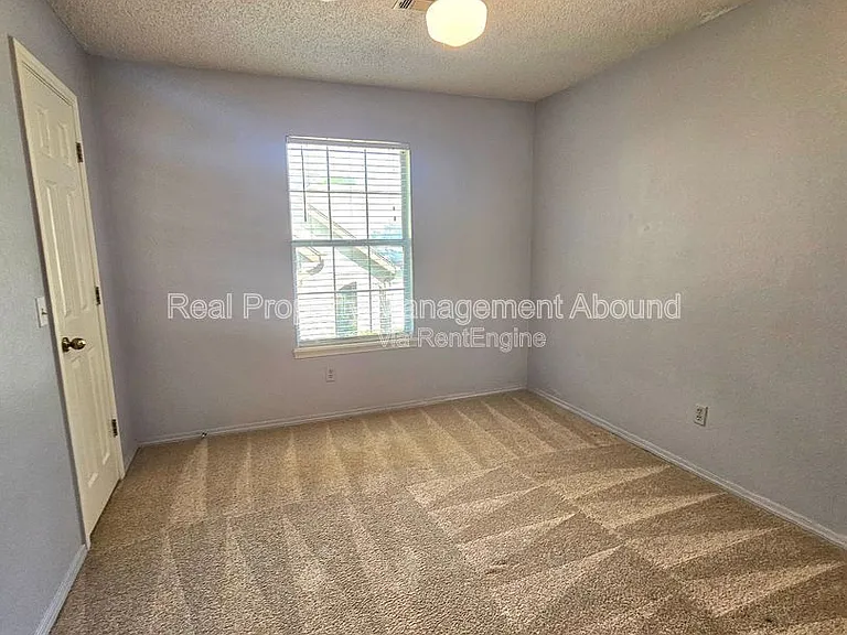 4009 E 88th St S — Photo 32