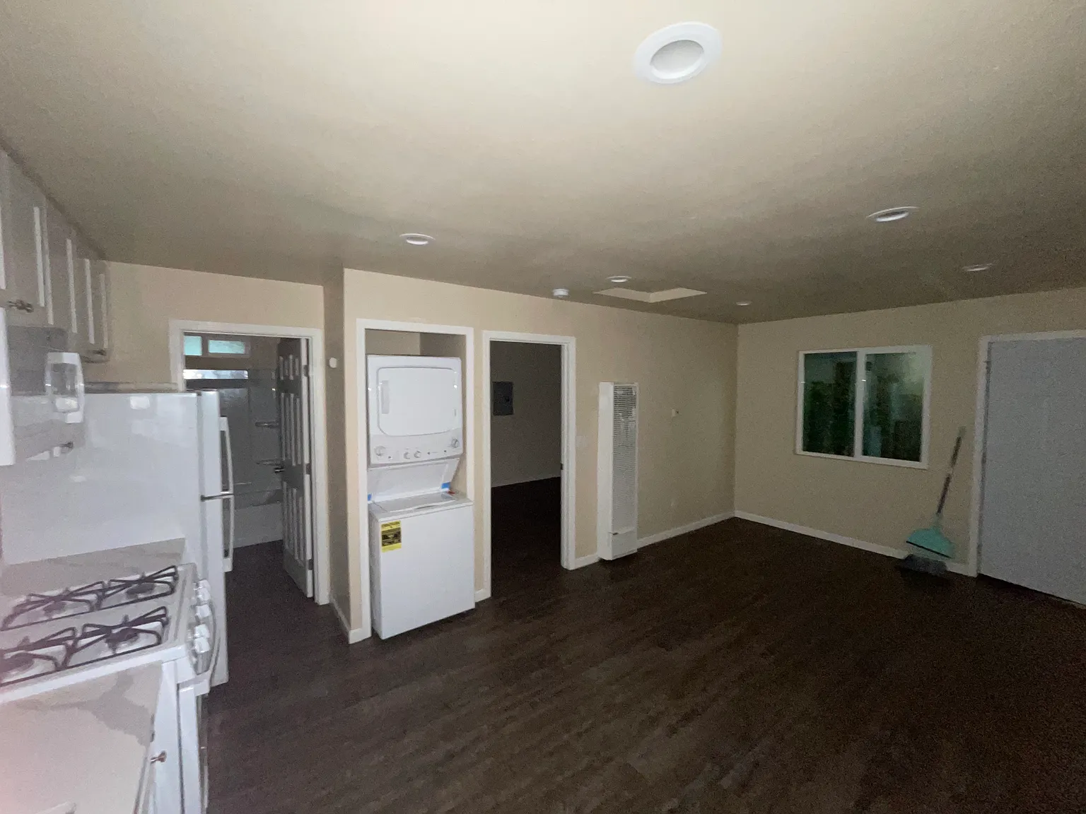 1717 Alturas Cir — Photo 2