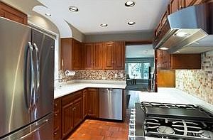 4th image of 6427 N Nokomis Ave