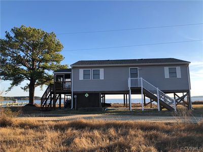 182 Bayshore Ave, North, VA, 23128