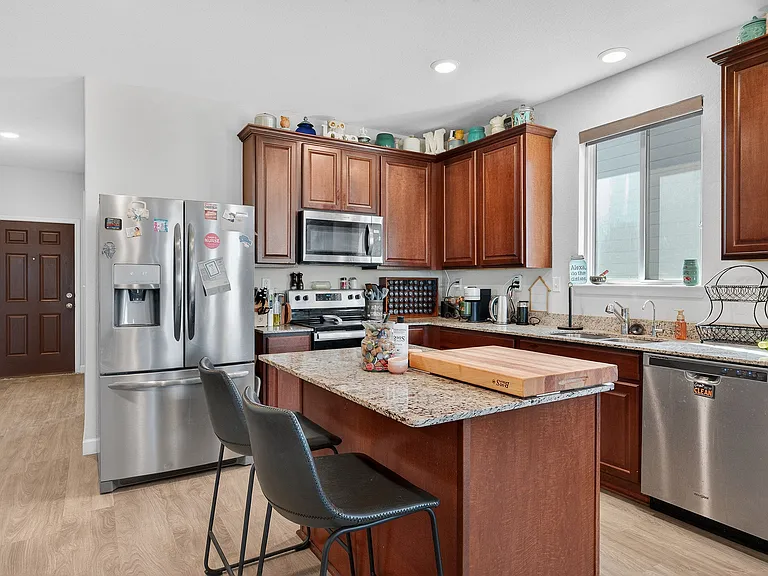 7001 Lions Park — Photo 11