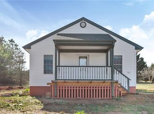 931 Dogwood Ln, Townville, SC 29689