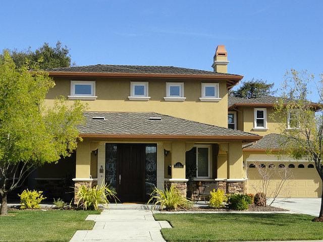 1st image of 370 Carlyn Ave