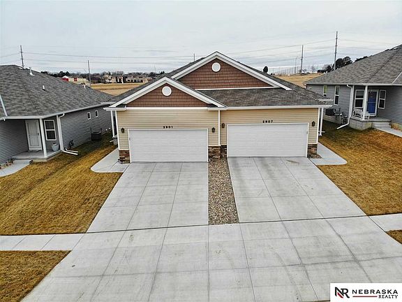 3rd image of 2901 Wagon Dr