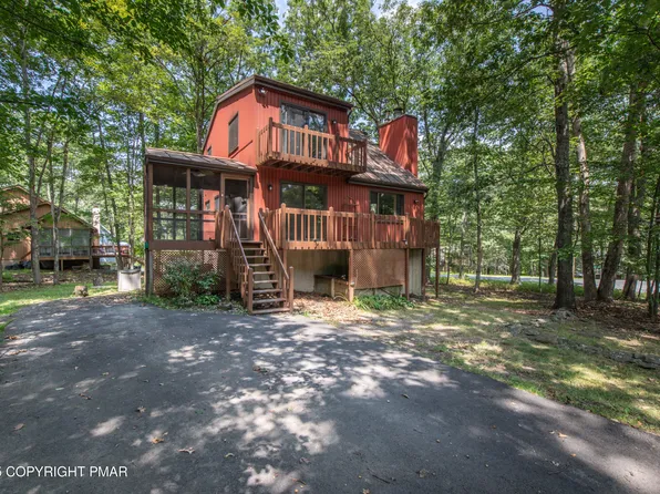 106 Carnforth Dr, Bushkill, PA 18324