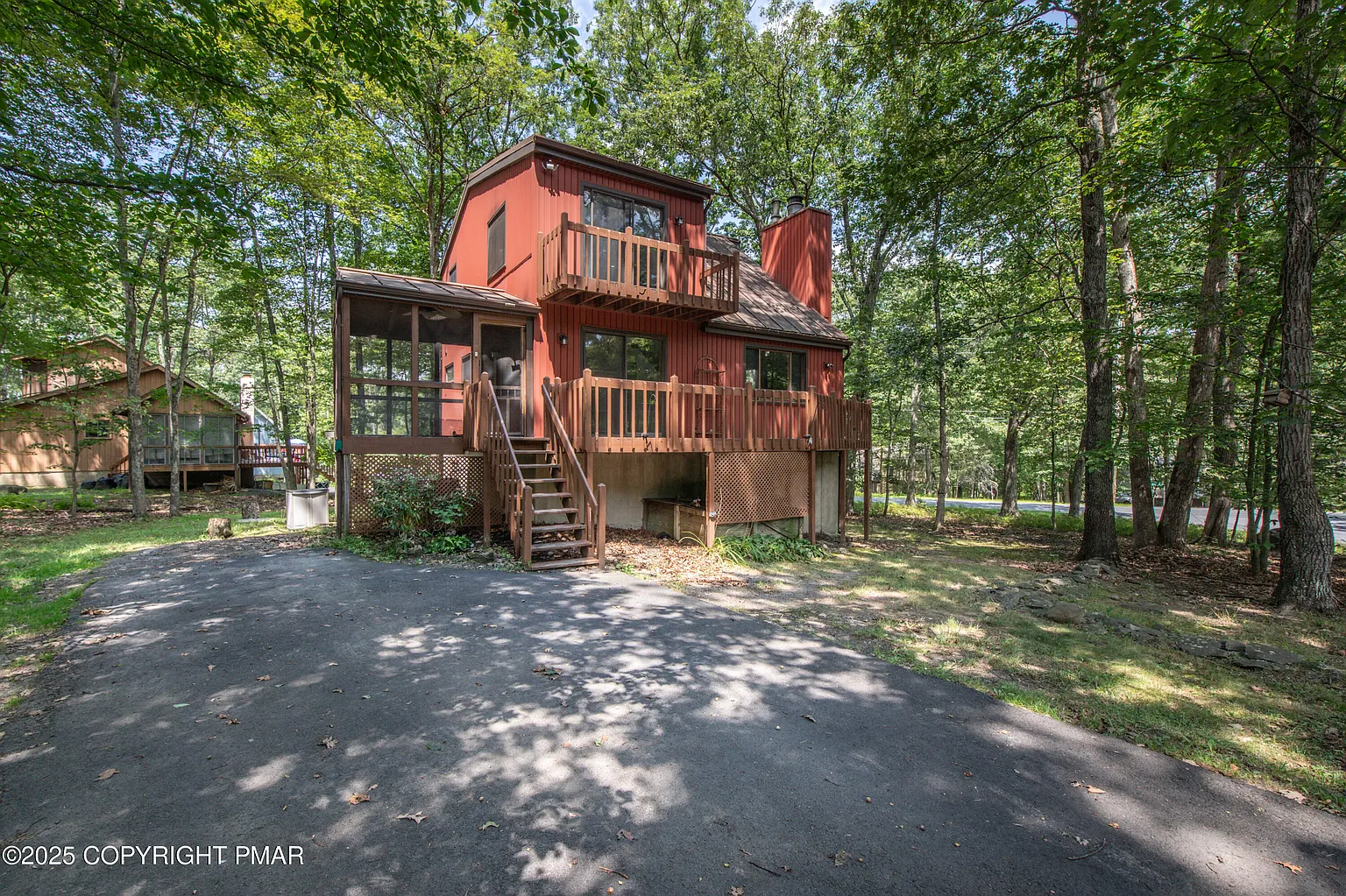 106 Carnforth Dr photo 1