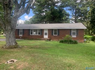 409 Suffield St, Athens, AL 35611