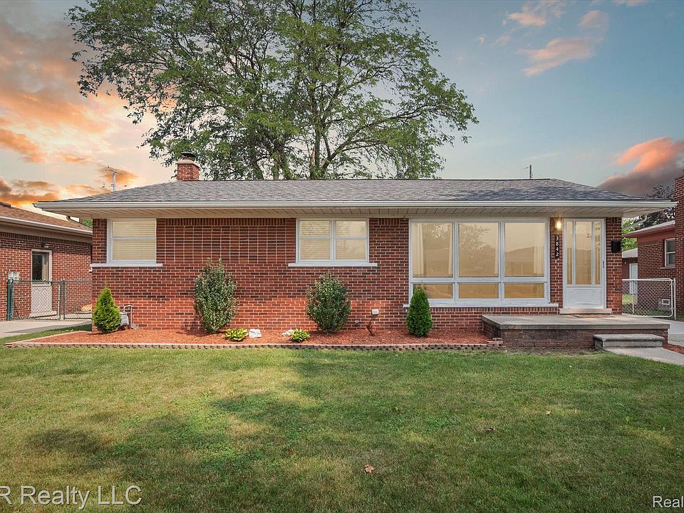 1st image of 3842 Steiner St