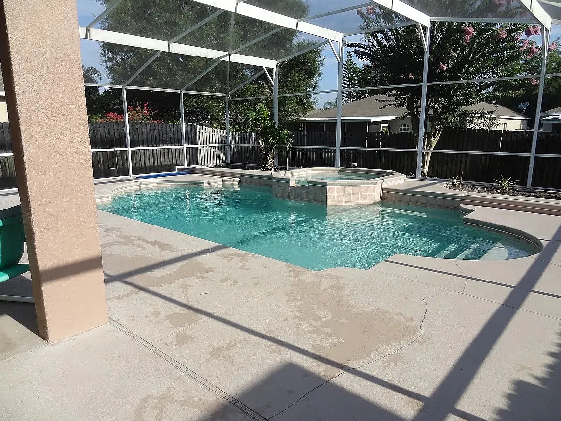 5 bed, 3072 sqft, $3,350 — Photo 3