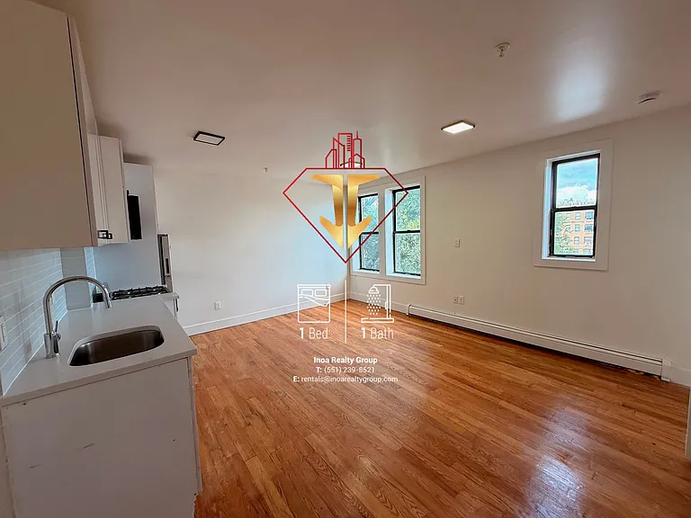 70 Lexington Ave #17 — Photo 4