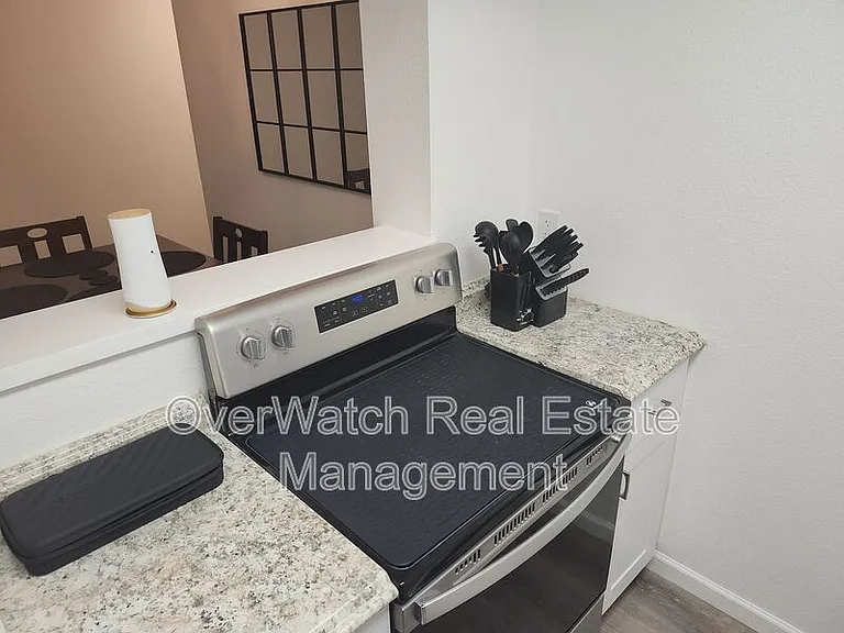 4620 Reka Dr #B22 — Photo 12