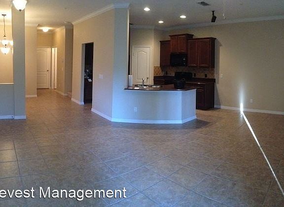 4th image of 15304 Oak Apple Ct #12C