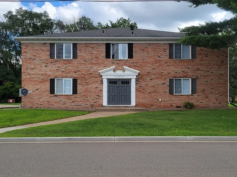 Tantara Apartments — Photo 57
