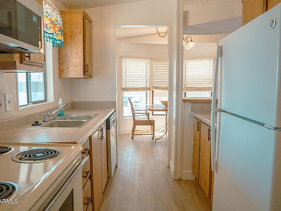 5th image of 9427 E UNIVERSITY Drive #79