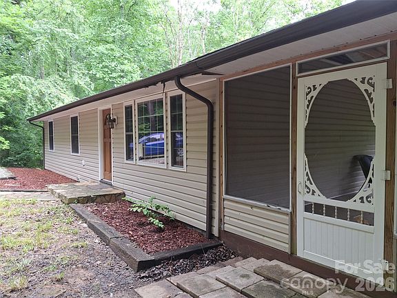 3rd image of 232 Tilson Dr