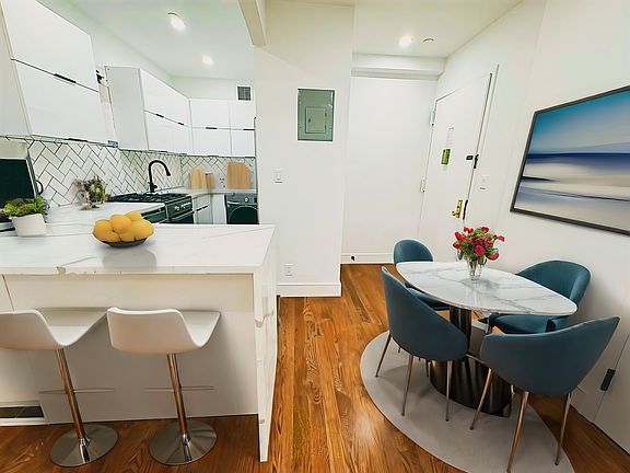 5th image of 234 E 3rd St #5D