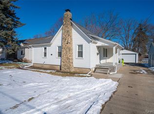 8215 Clinton River Rd, Sterling Heights, MI 48314