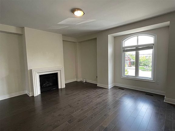 3rd image of 3991 Pondview Way