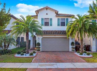 3350 W 97th Ter, Hialeah, FL 33018